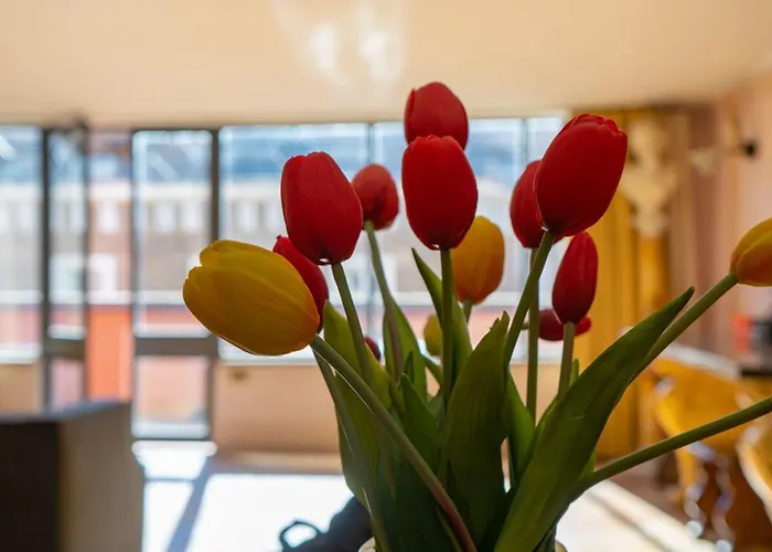 Easytopstay - Charme And View In The Heart Of Apartment