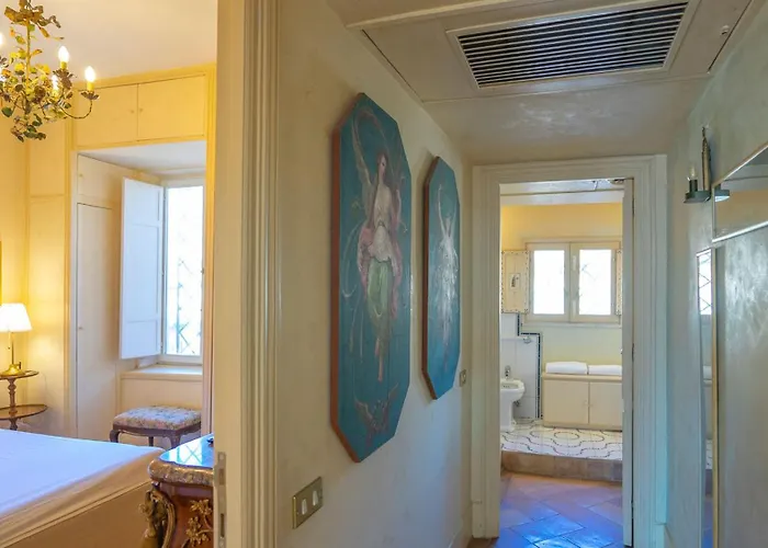 Apartment Easytopstay - Charme And View In The Heart Of